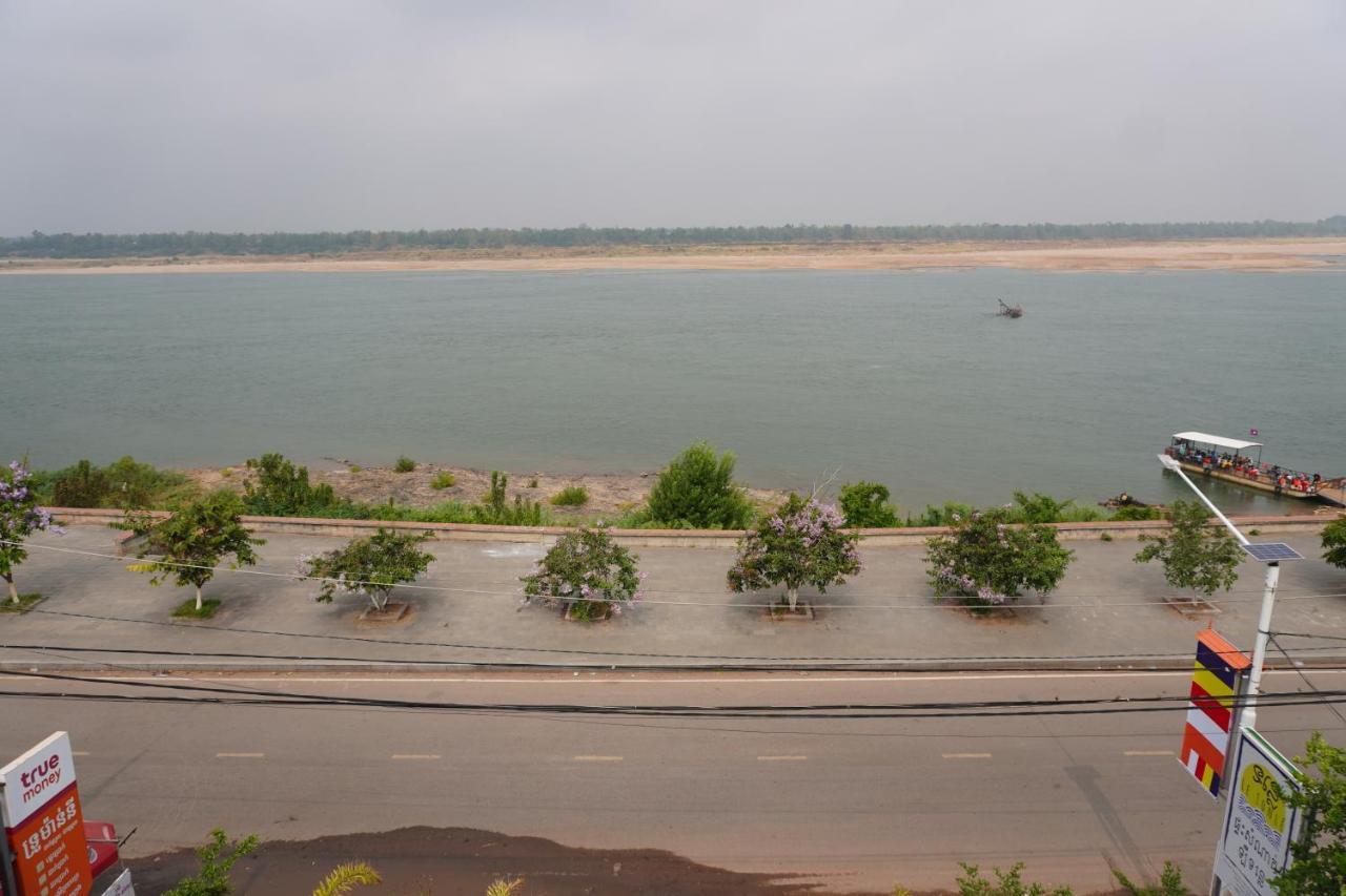 Hotel Le Tonle Kratie Exterior foto