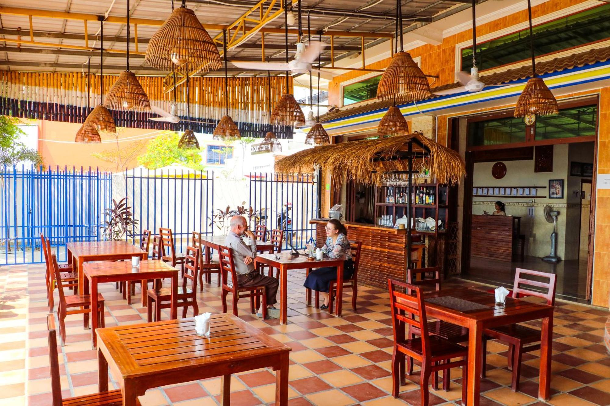 Hotel Le Tonle Kratie Exterior foto
